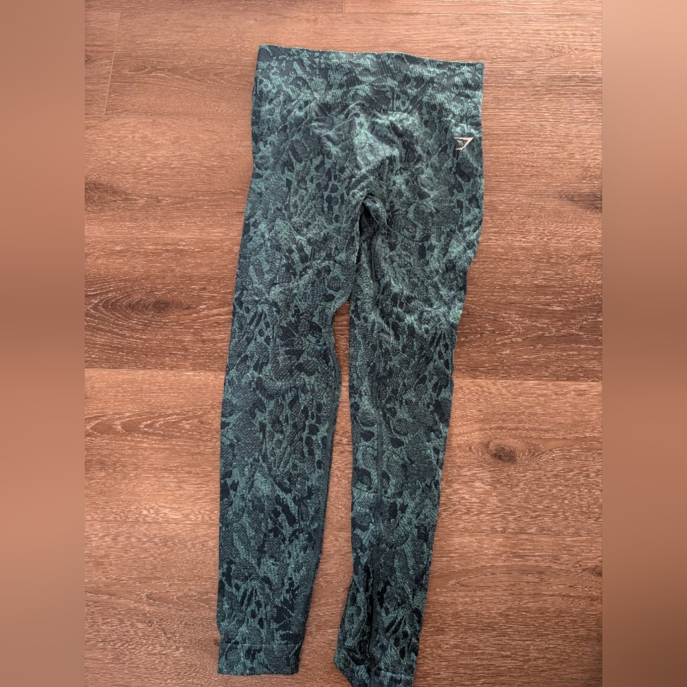 Gymshark Adapt Butterfly Leggings Size Medium